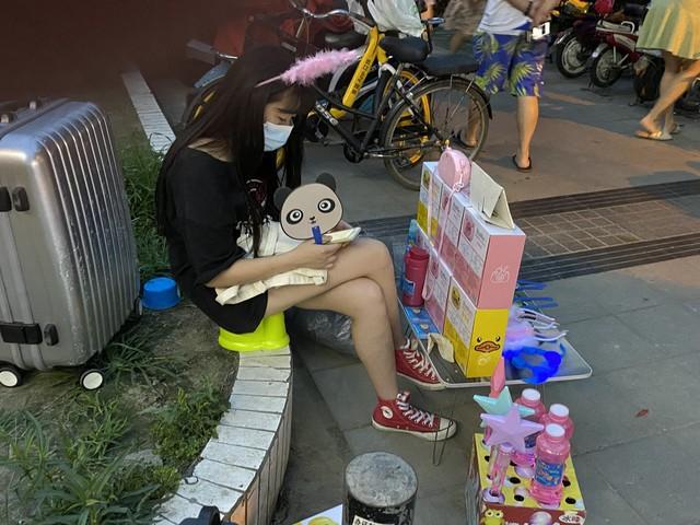 春节摆摊适合卖什么新产品 20个春节摆摊的小本生意 春节摆摊适合卖什么新产品 20个春节摆摊的小本生意