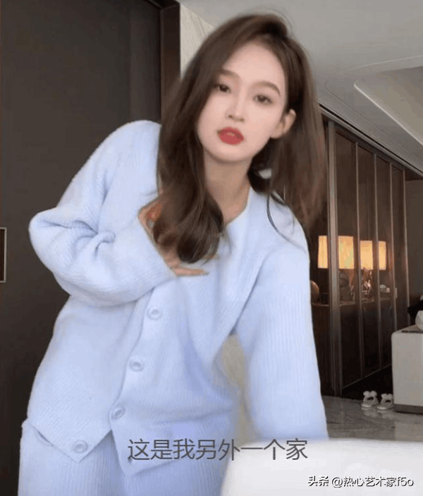 小羽官宣与王思聪分手 小羽官宣与王思聪分手
