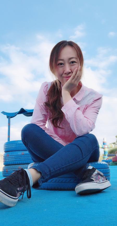94年女村支书回应看起来像49年的-阿灿学库